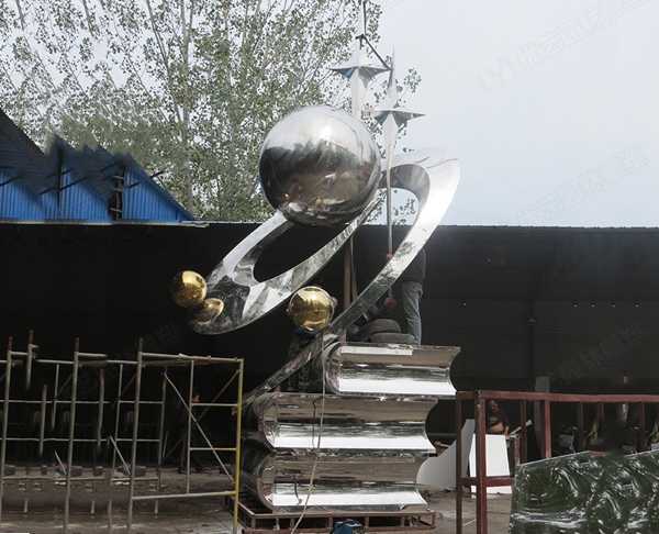 不銹鋼雕塑封板階段的工作有哪些？